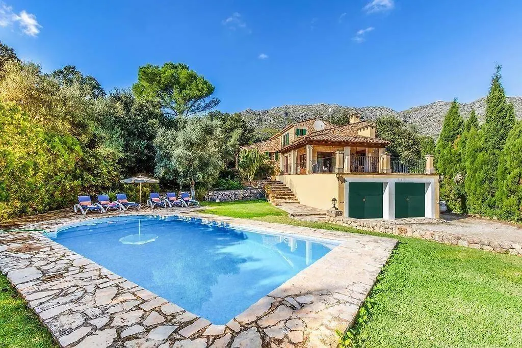 Pretty Villa Close To Cala San Vicente By Renthousing