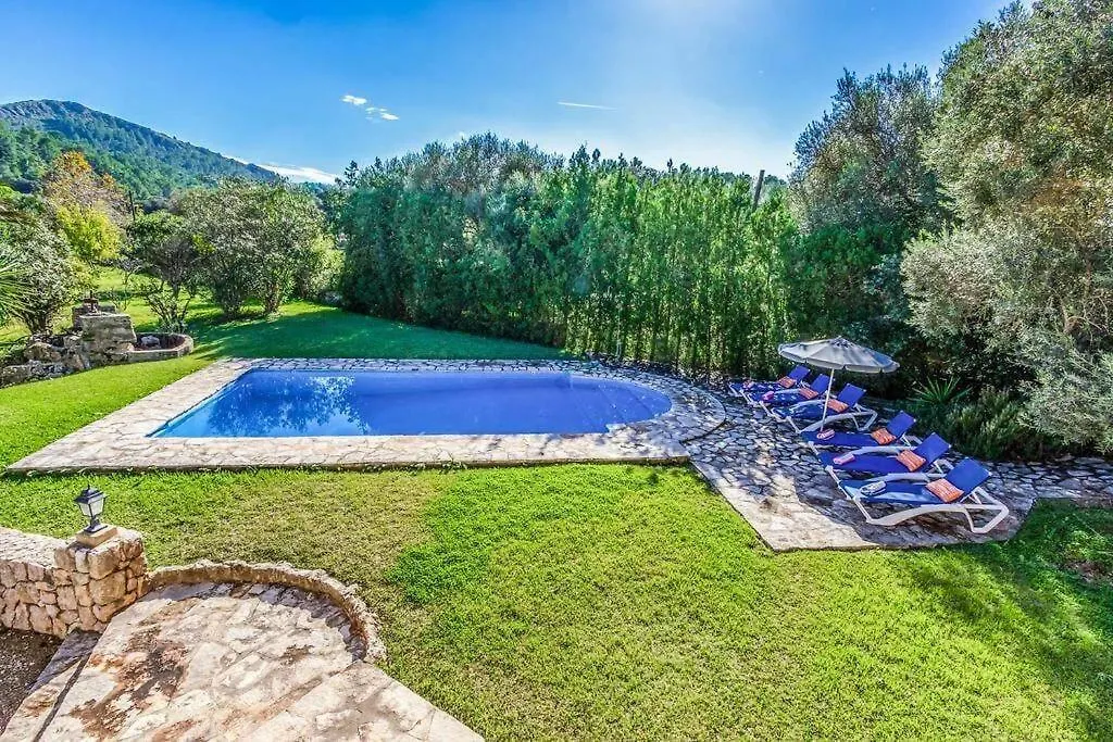 Pretty Villa Close To Cala San Vicente By Renthousing