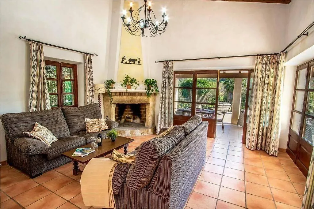 Pretty Villa Close To Cala San Vicente By Renthousing Spain
