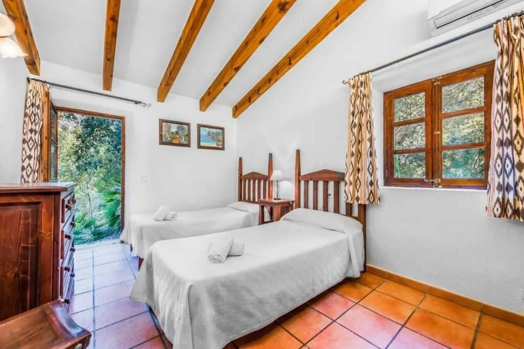 Pretty Villa Close To Cala San Vicente By Renthousing Spain