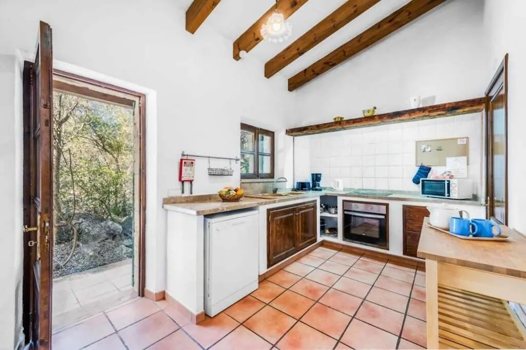 Pretty Villa Close To Cala San Vicente By Renthousing