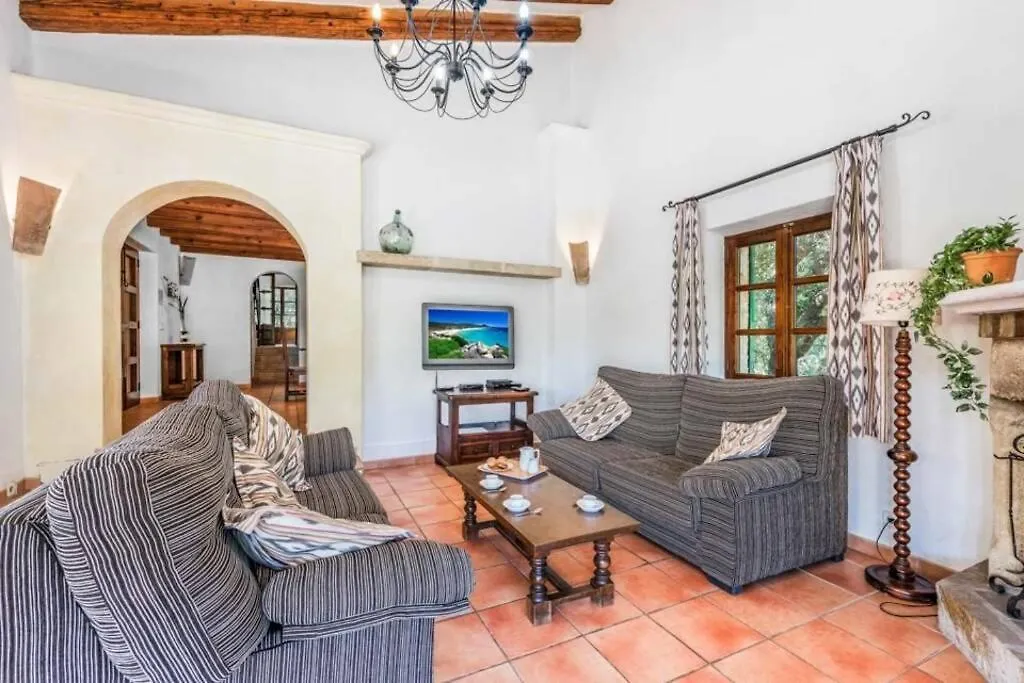 Pretty Villa Close To Cala San Vicente By Renthousing Hiszpania