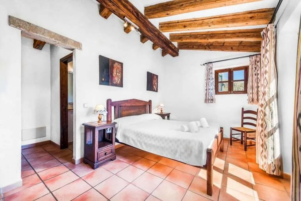 Pretty Villa Close To Cala San Vicente By Renthousing  Cala de Sant Vicenc